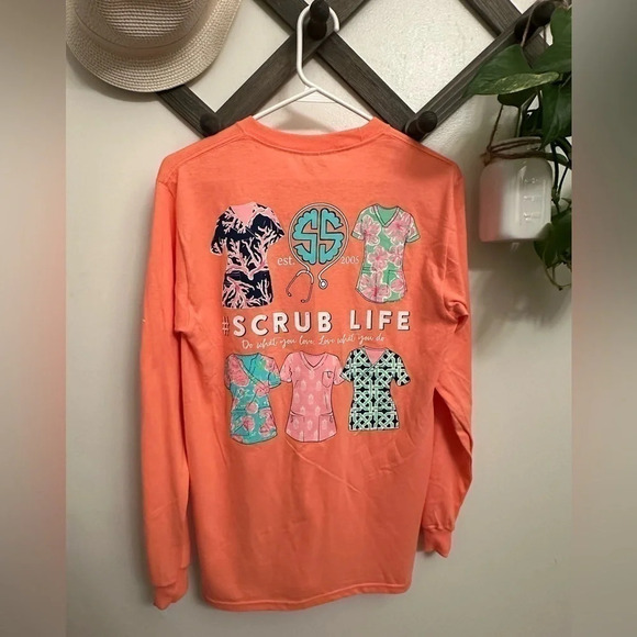 *NWT* Simply Southern Ladies SMALL Scrub Life Long Sleeve Nurse’s Appreciation - Picture 1 of 7